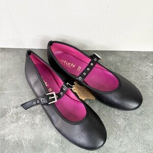 Bertuchi black leather Mary Jane flats made in Spain size EU 39/US 8.5
